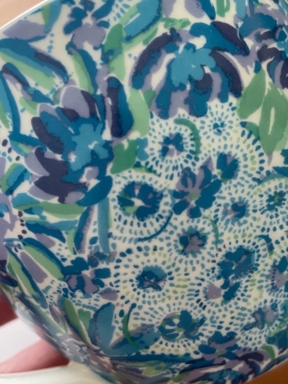 Lilly Pulitzer Set: 2 Oversized Mugs
"Lion Around" Blue Floral Gold Trim NIB - Picture 1 of 16
